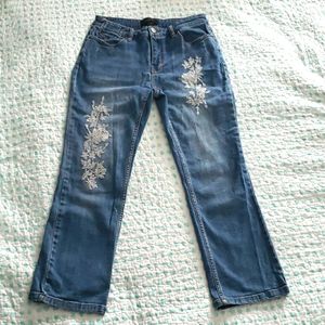 ☀️2 for $20☀️Size 4 Who What Wear Jeans